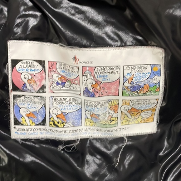 Moncler Maya Mens DownJacket - Picture 16 of 17